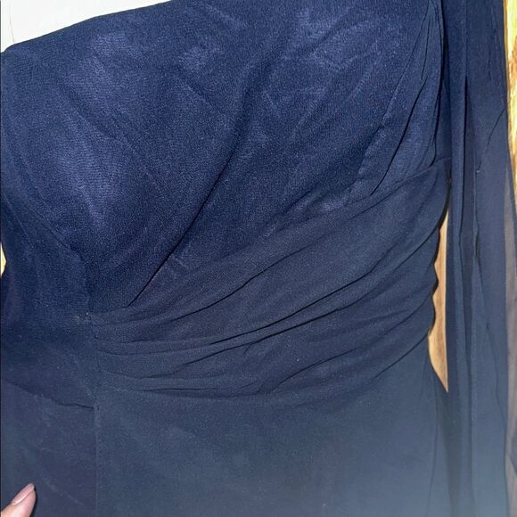 Elegant Navy One-Shoulder Gown with scarf size 11-12 - Picture 10 of 14